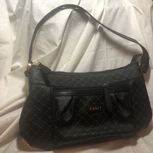 Rioni Moda Italia “The Rue Bag”